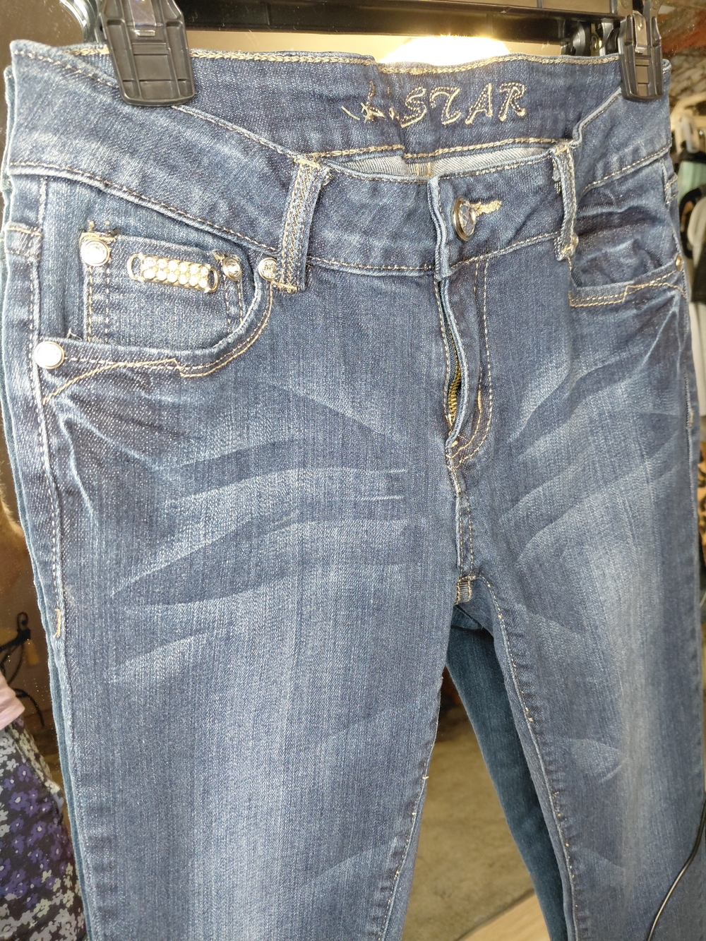 L.A. STAR RINESTONED JEANS - Picture 4 of 15